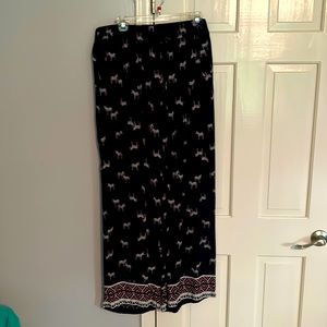 Crown & Ivy navy palazzo pants with zebras. Size XL. So cute!